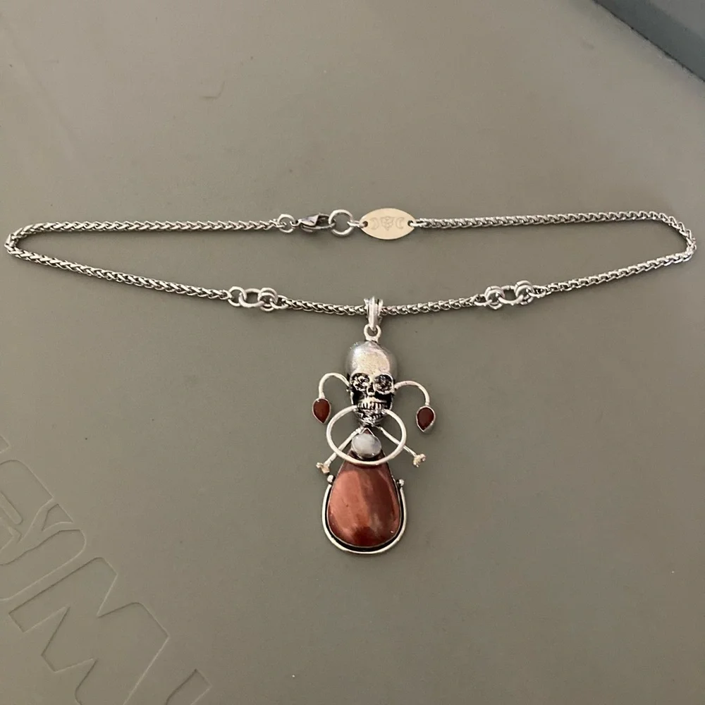 Genuine red jasper , moonstone & carnelian gemstones skull boho goth necklace - Picture 12 of 13